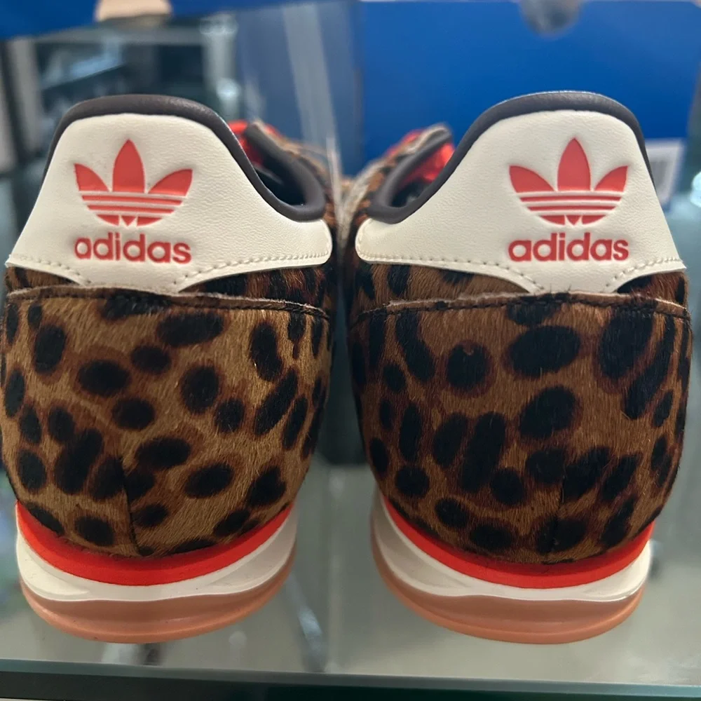 Adidas Women's leopard SL 72 OG SHOES - Picture 3 of 10